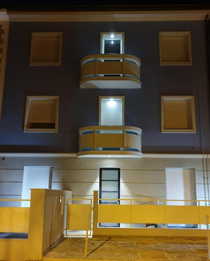 Residenza Azzurra Hotel Cattolica Luaran gambar